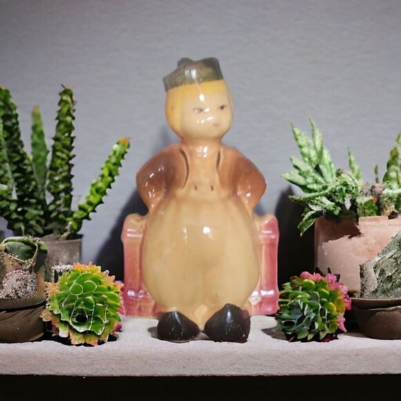 Shawnee Pottery Dutch Boy Planter - Picture 1 of 4